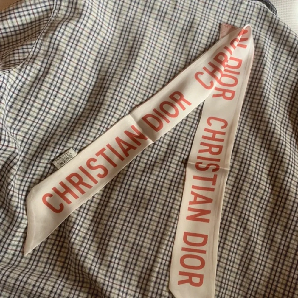 Dior mitzah scarf